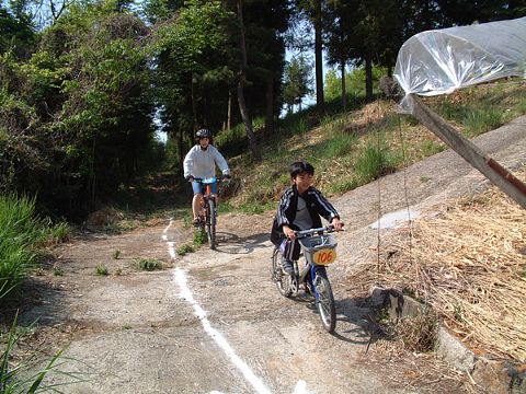 mtb_040425_092754_480.jpg