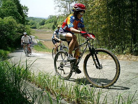 mtb_040425_104816_480.jpg