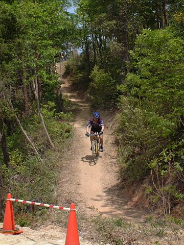 mtb_040425_124039_480.jpg