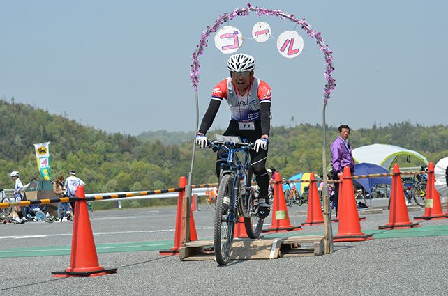 2013-04-28_131046_90.JPG